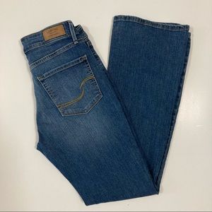 Levi’s Strauss & Co. Women’s Modern Boot Cut Jeans